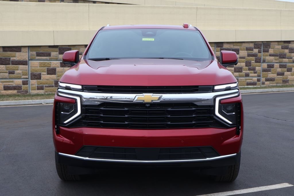 2026 Chevrolet Suburban LS - Photo 2