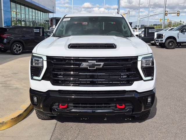 2026 Chevrolet Silverado 3500 HD LTZ - Photo 9