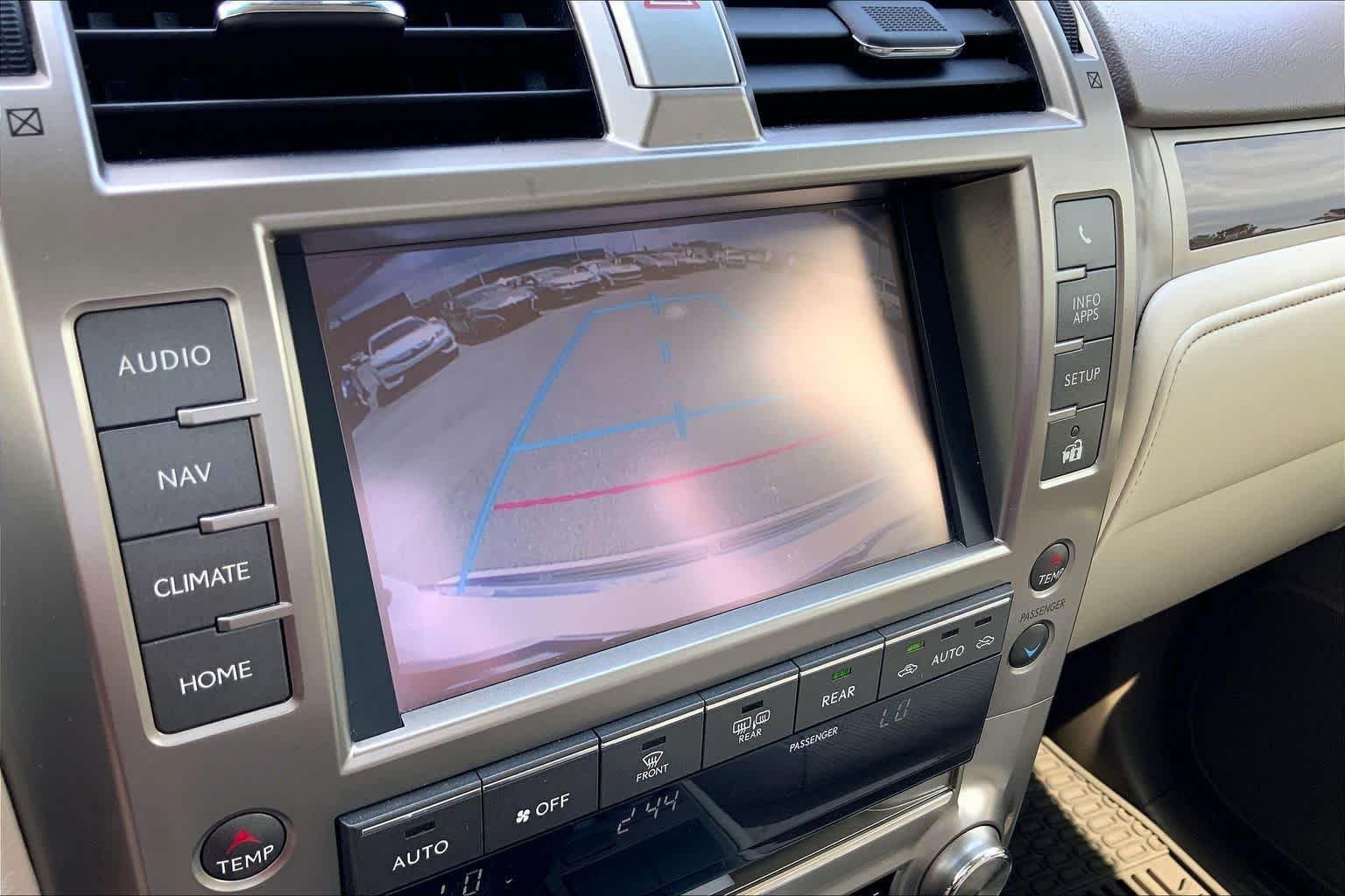 Used 2014 Starfire Pearl Lexus  image 26