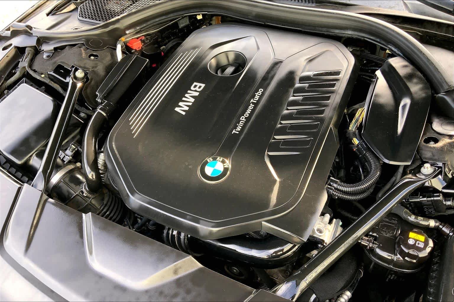Used 2018 Jet Black BMW 740i image 30