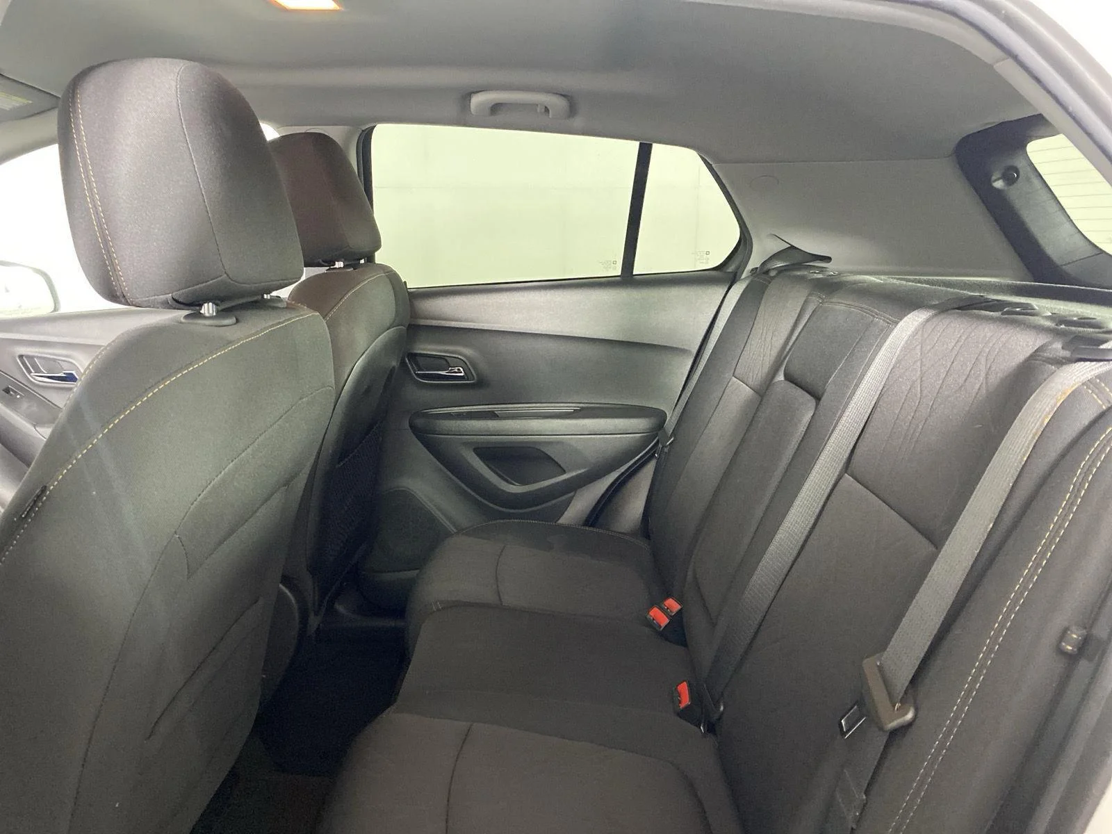 Used 2019 Summit White Chevrolet LT image 29