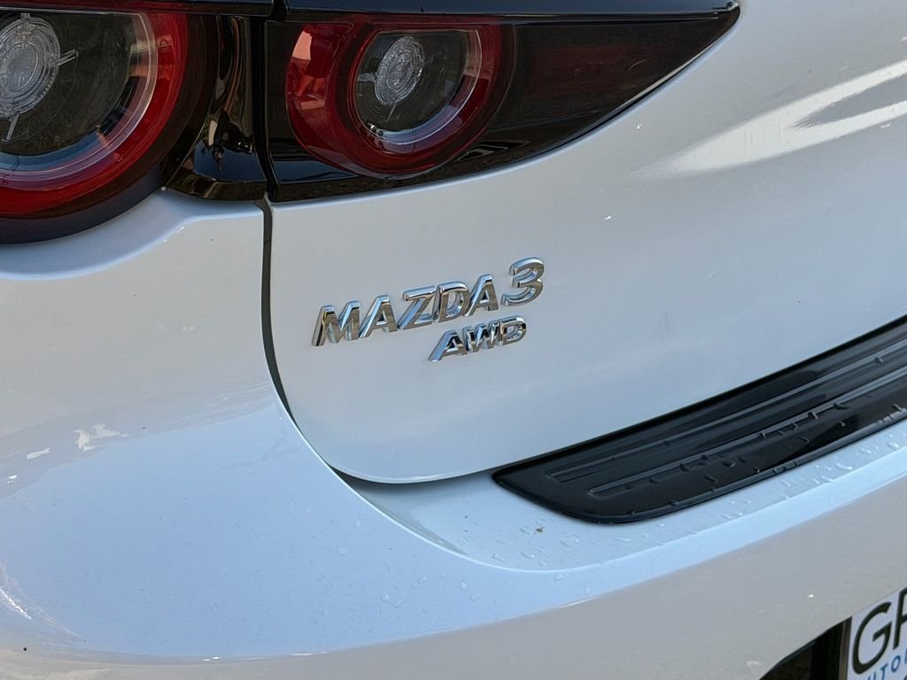 New 2026 Snowflake White Pearl Mazda 2.5 S Carbon Edition AWD image 7