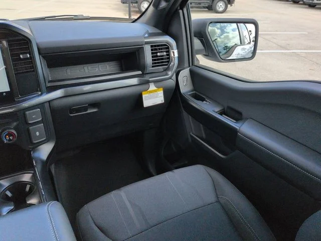 New 2026 Oxford White Ford STX® image 17