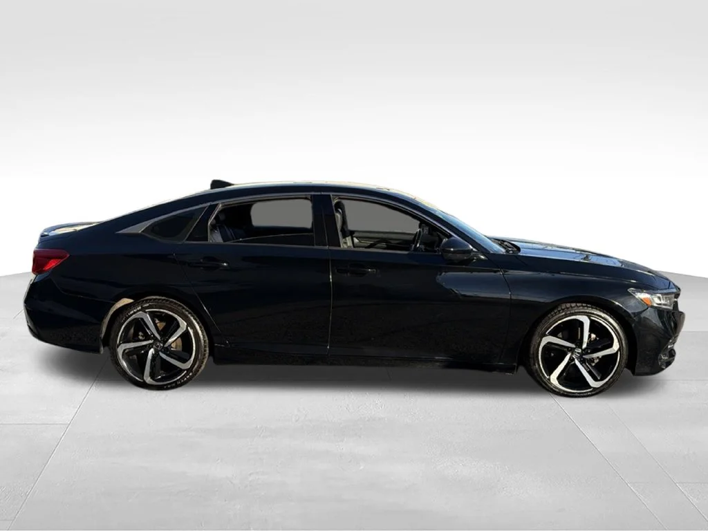 Used 2020 Black Honda Sport 2.0T image 9