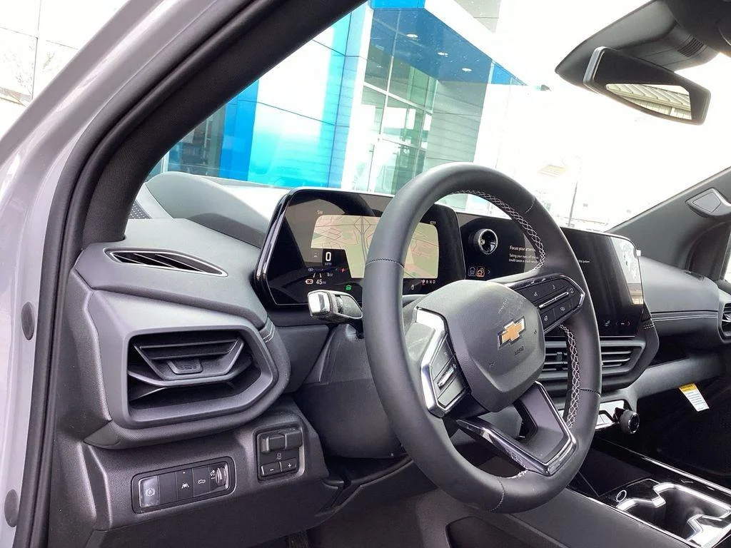 2026 Chevrolet Silverado EV LT - Photo 9