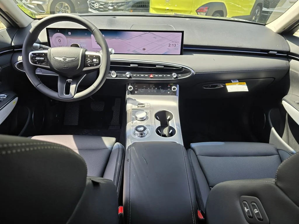New 2026 Silver Genesis 2.5T Advanced image 7