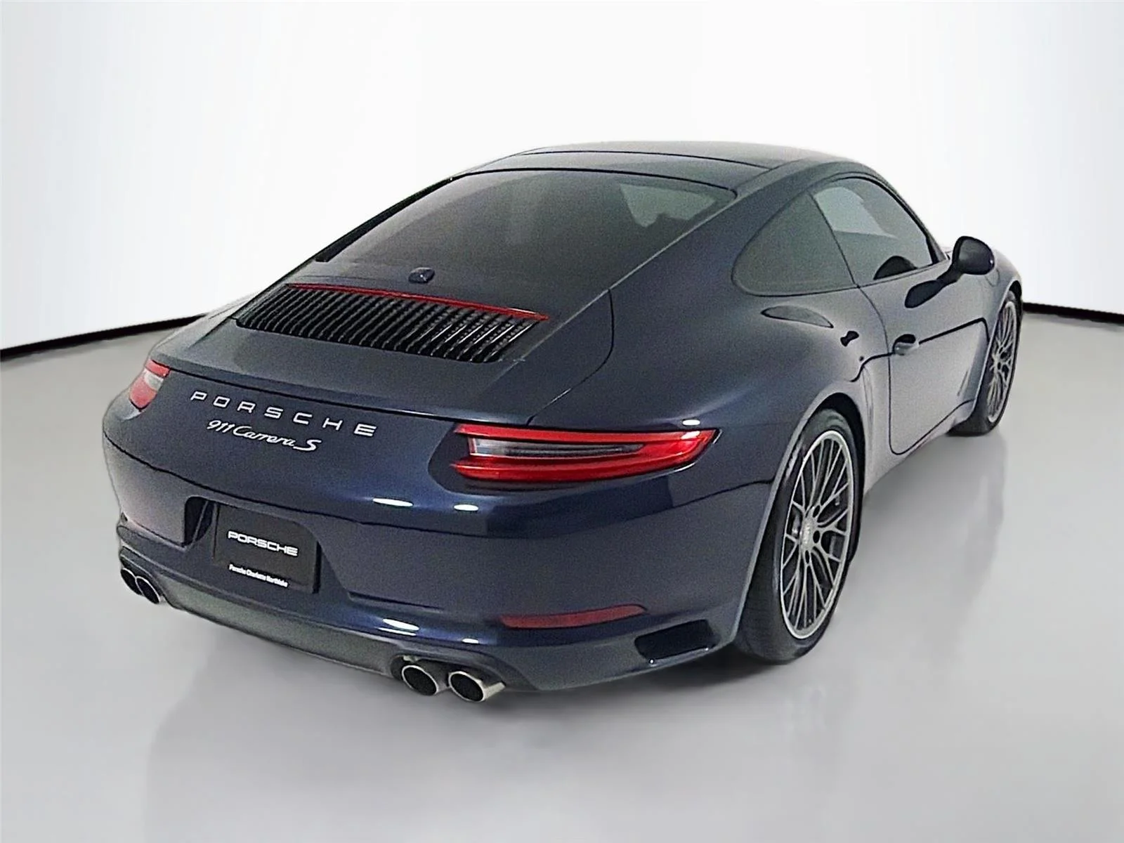 Used 2018 Night Blue Metallic Porsche Carrera S image 8