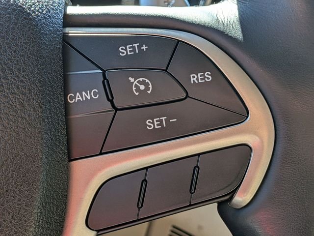 Used 2015 White Jeep Limited image 16