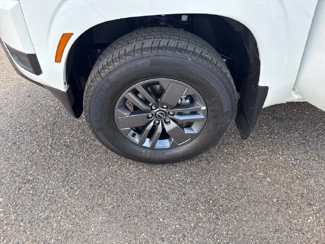 New 2027 Glacier White Nissan Crew Cab SV image 17