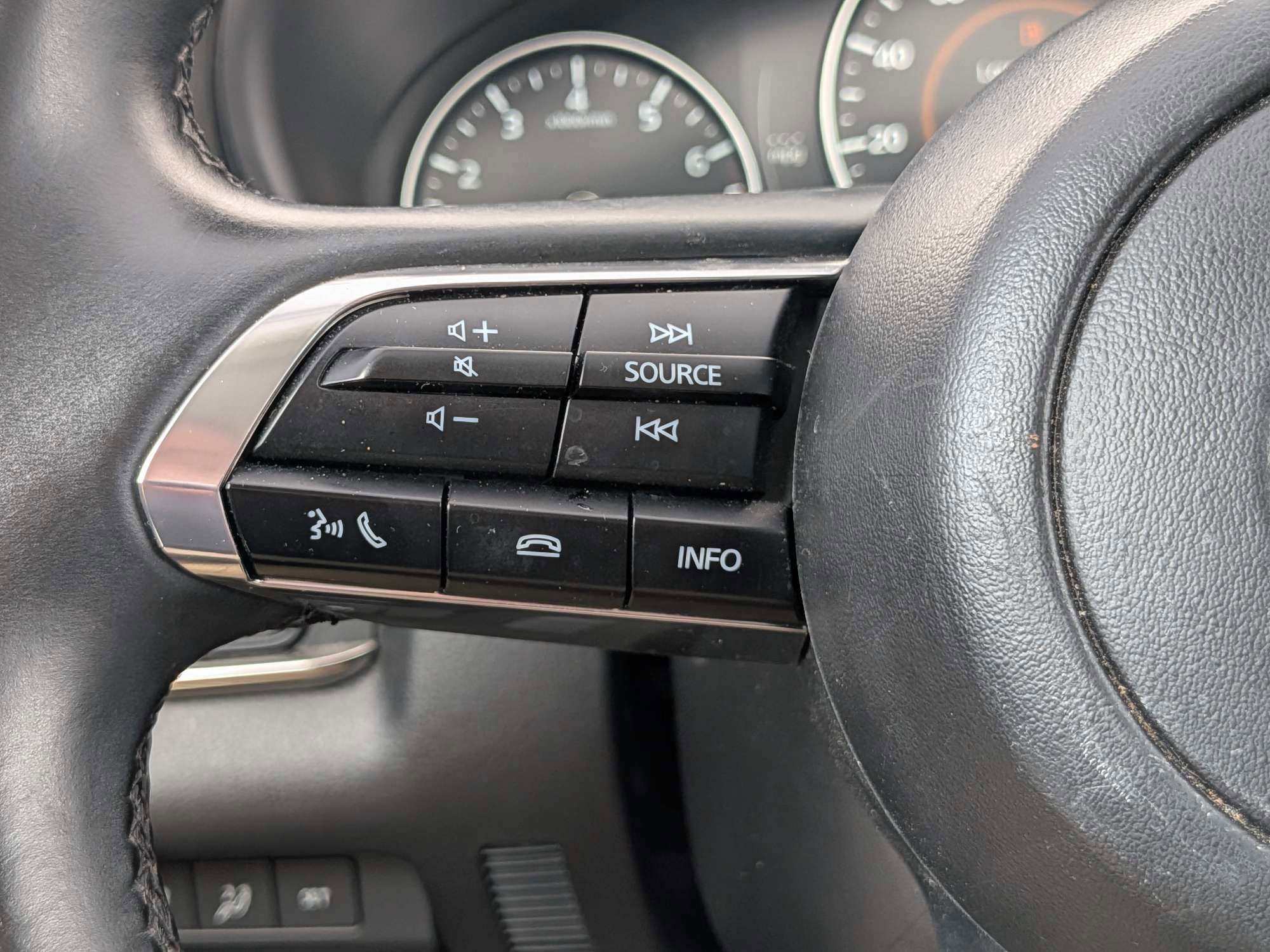 Used 2024 Gray Mazda 2.5 S Carbon Edition image 23