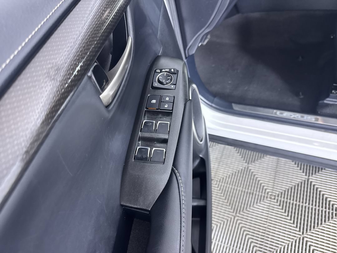 Used 2021 Eminent White Pearl Lexus NX 300 image 14