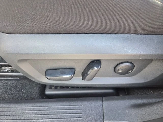 Certified Used 2024 Silver Nissan SV image 4