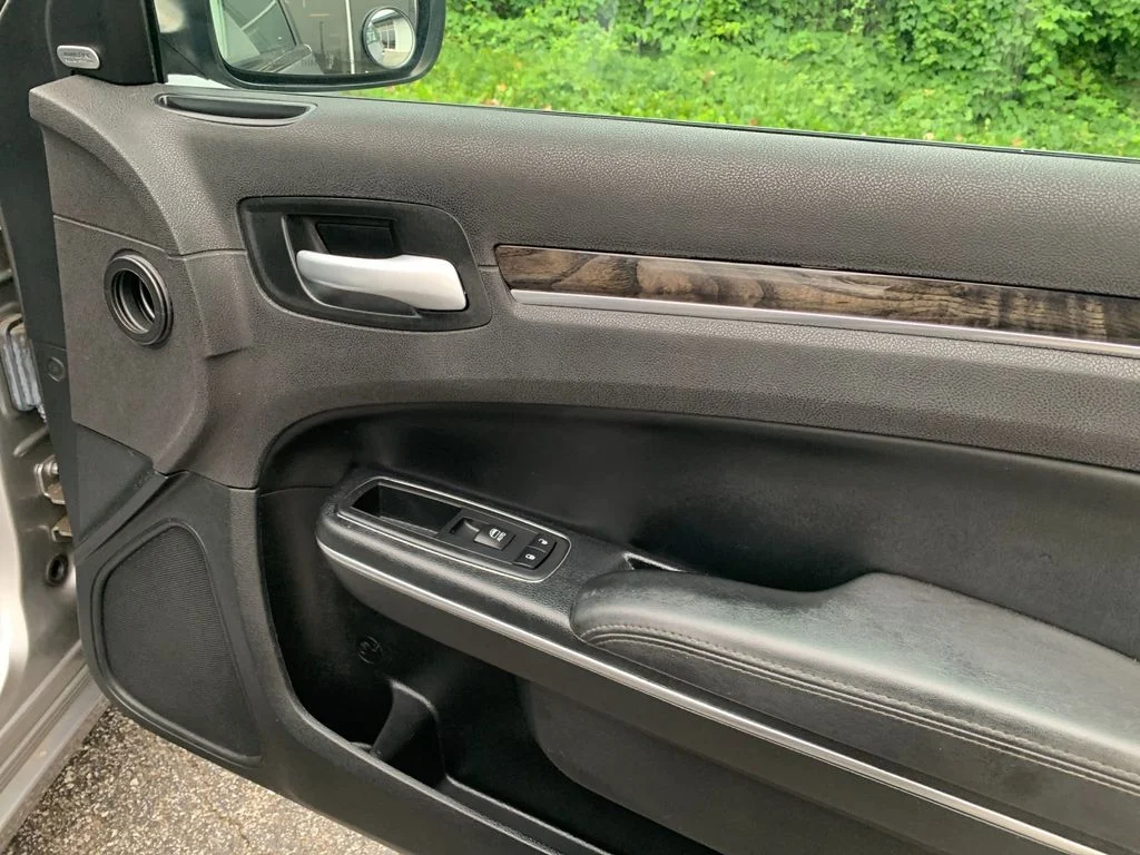 Used 2017 Silver Chrysler C image 20