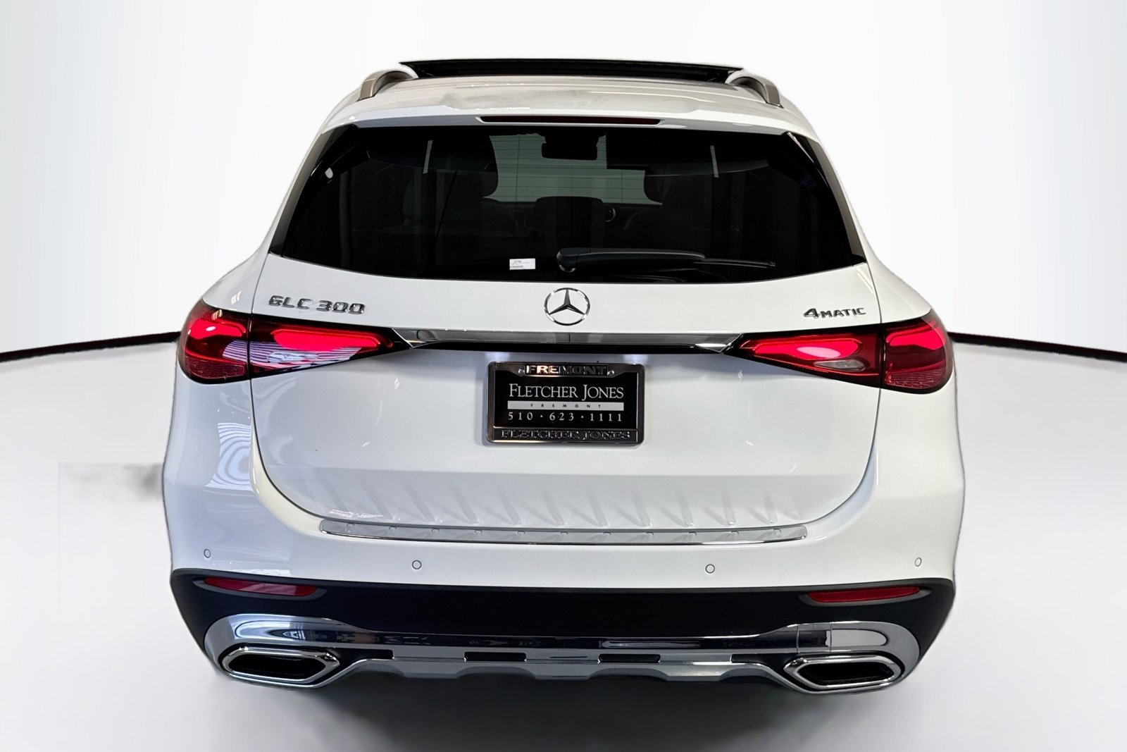 New 2026 Polar White Mercedes-Benz GLC 300 image 6