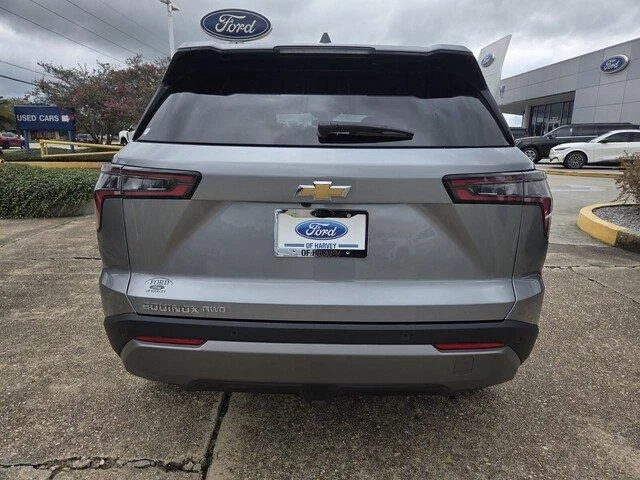 Used 2026 Sterling Gray Metallic Chevrolet AWD LT image 4