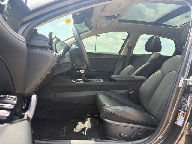 2025 Kia K5 EX - Photo 21