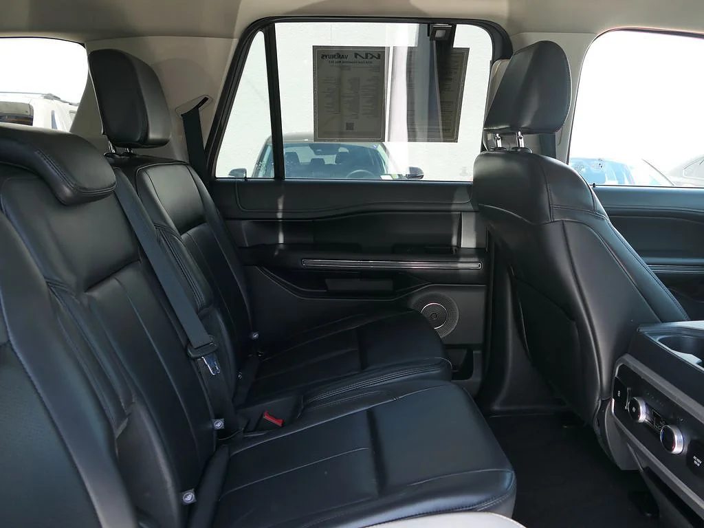 Used 2024 Dark Matter Gray Ford XLT image 23