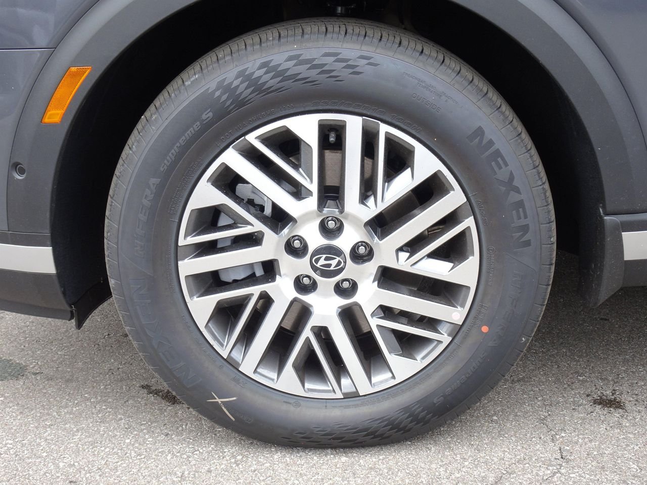 New 2026 Gray Hyundai SEL Premium AWD image 24