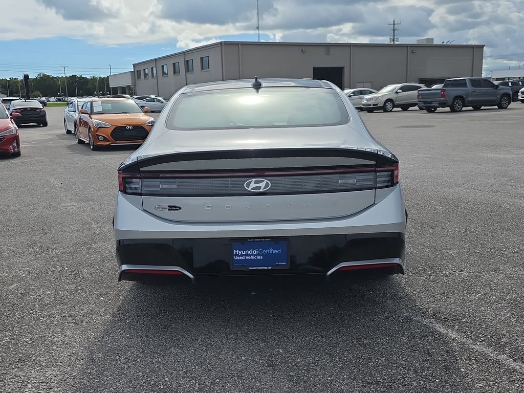 Used 2025 Aero Silver Hyundai SEL Convenience image 7