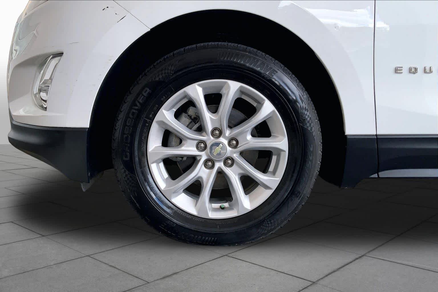 Used 2020 Summit White Chevrolet LT image 11