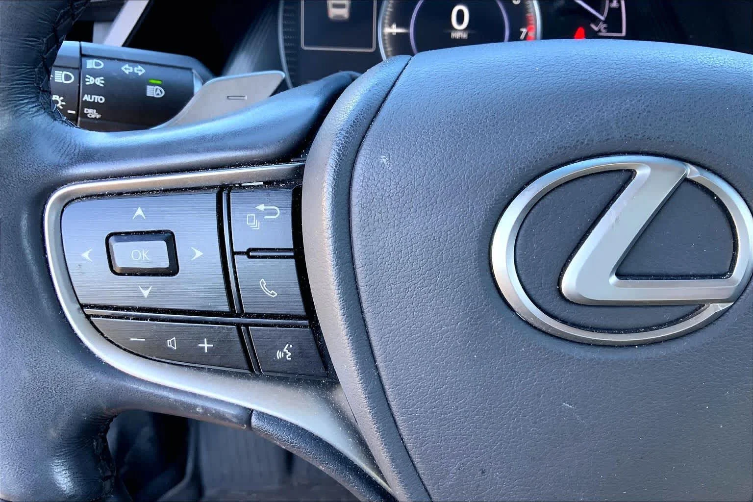 Certified Used 2024 Caviar Lexus Ultra Luxury image 24