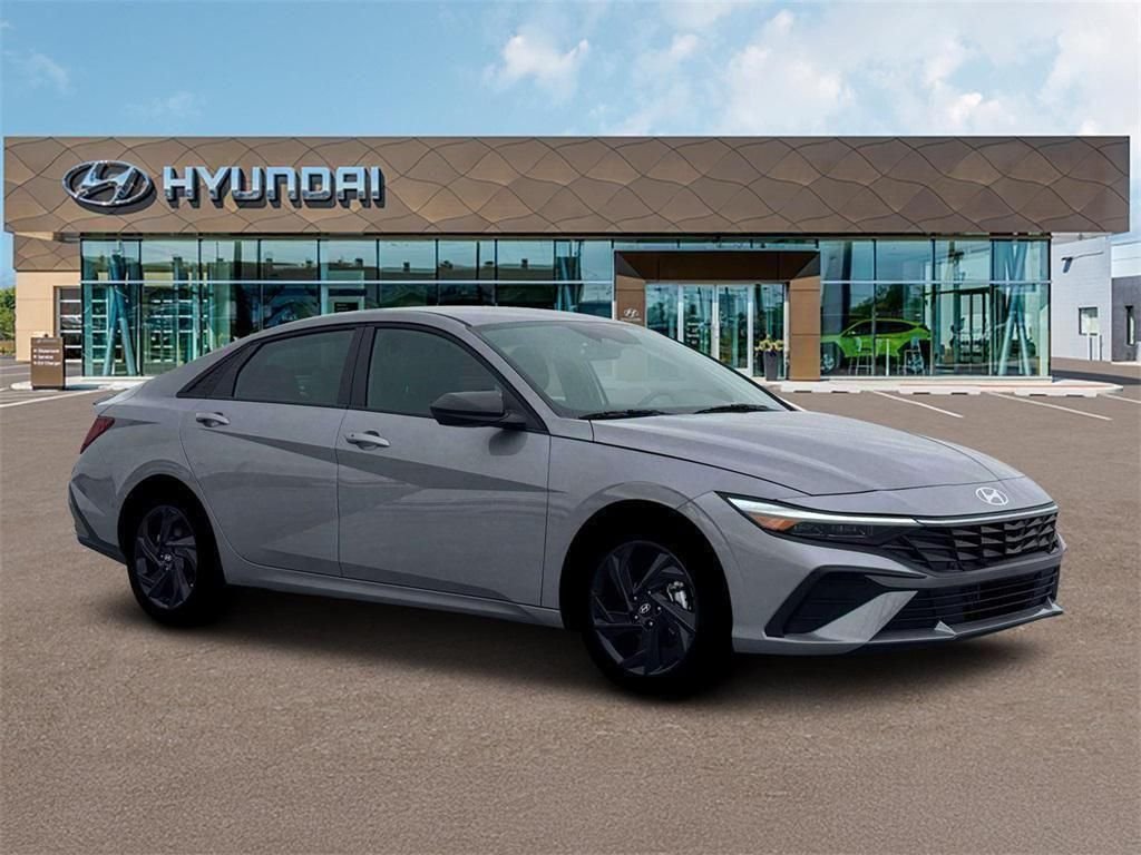 2026 Hyundai Elantra SEL Sport - Photo 10
