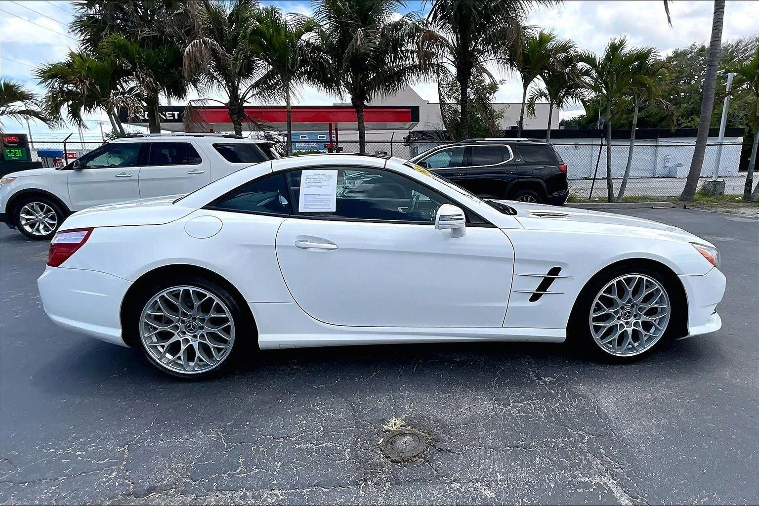 Used 2016 Polar White Mercedes-Benz SL 400 image 25