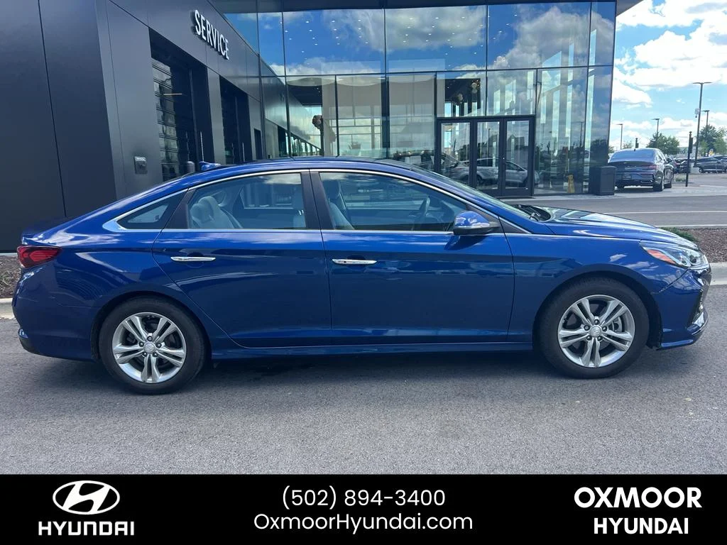 Used 2018 Lakeside Blue Hyundai SEL image 13