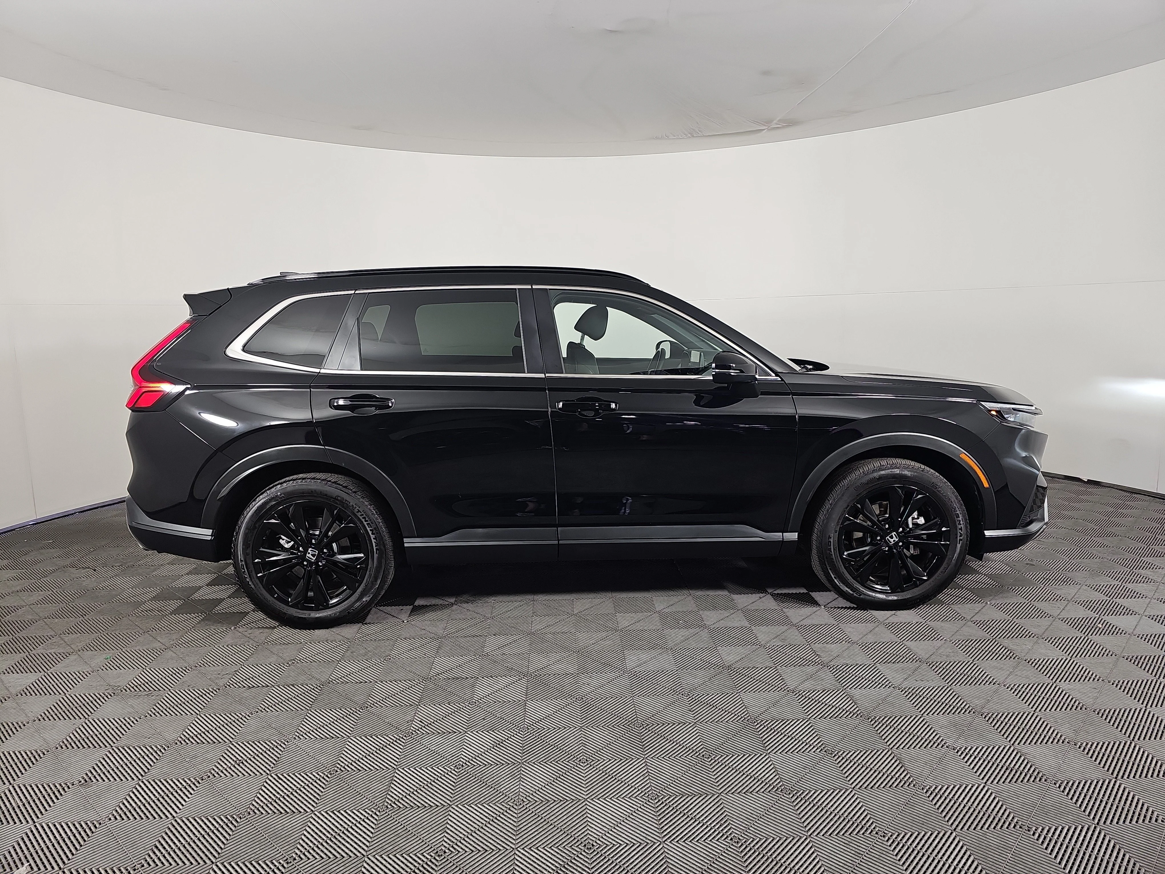 Certified Used 2025 Crystal Black Pearl Honda HYBRID AWD SP TRG image 3