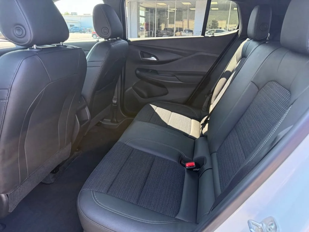 Used 2024 Summit White Buick Preferred image 15