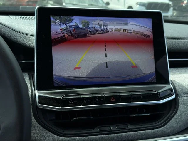 Used 2024 Black Jeep Latitude image 12