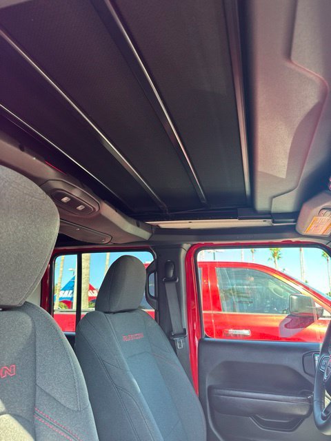 Used 2025 Red Jeep Rubicon image 3