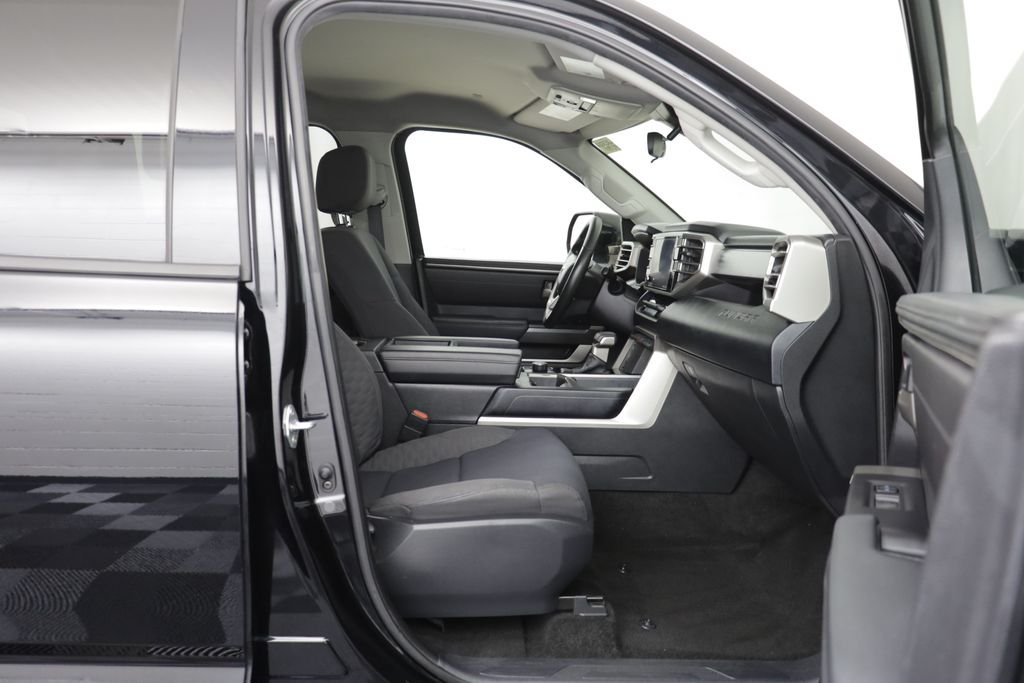 2023 Toyota Tundra SR5 - Photo 19