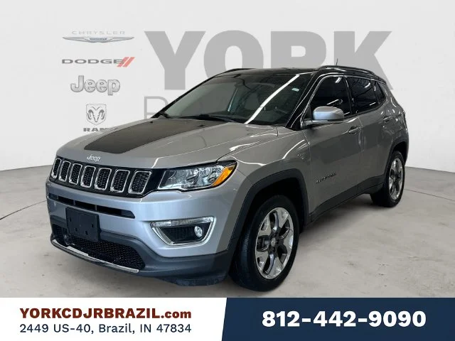 Silver 2020 Jeep Compass SUV / Crossover Four-Wheel Drive 