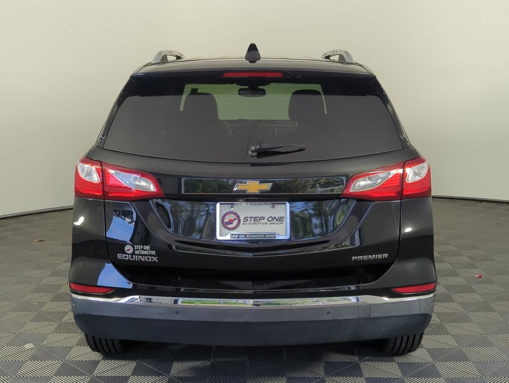 Used 2019 Black Chevrolet Premier image 6