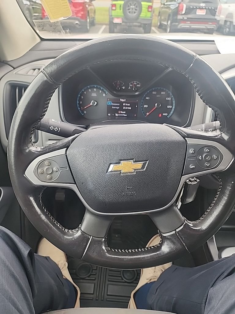 Used 2019 White Chevrolet LT image 16