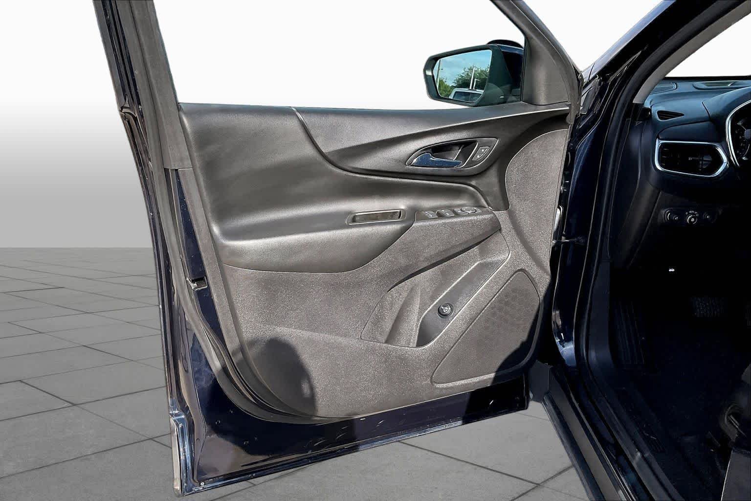 Used 2021 Midnight Blue Metallic Chevrolet LT image 18