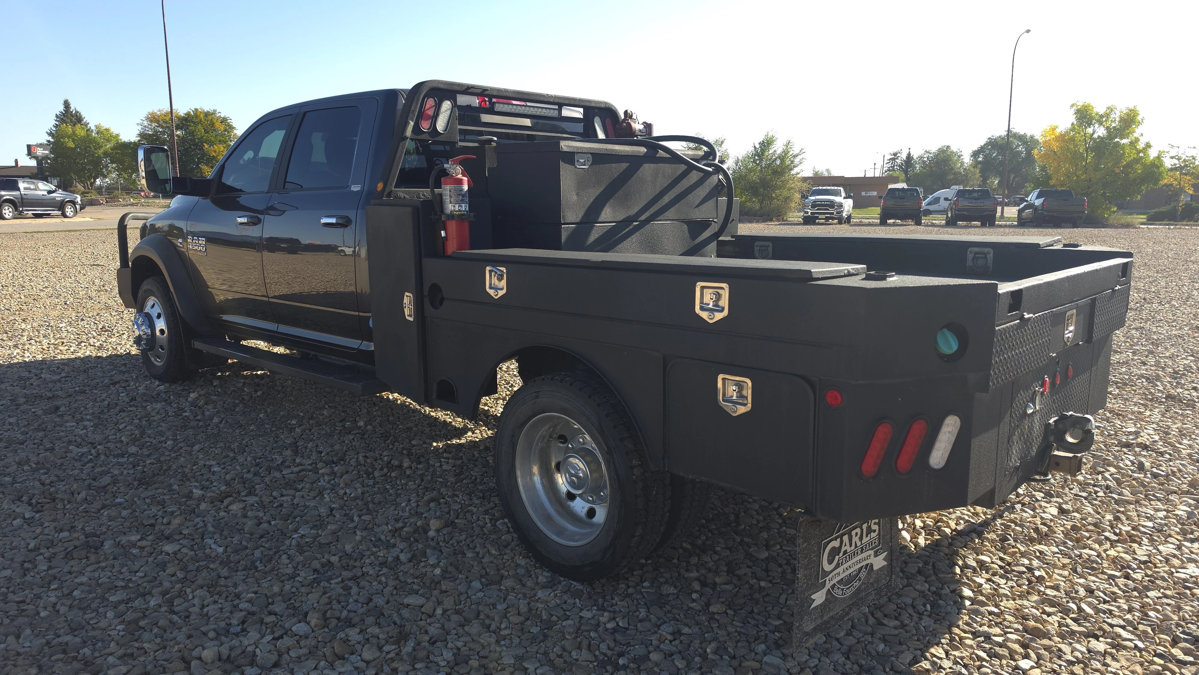 Used 2018 Granite Crystal Metallic Clearcoat Ram Laramie image 5