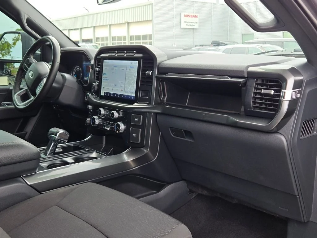 Used 2023 Gray Ford XLT image 7