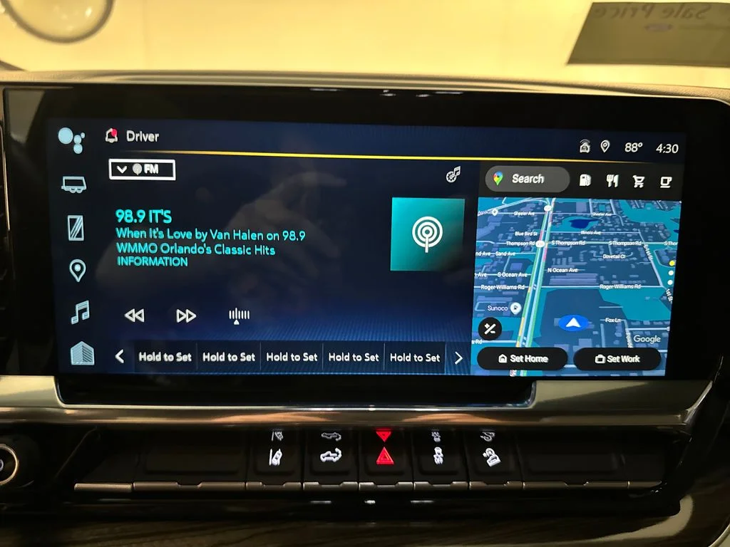 Certified Used 2025 Blue Chevrolet LT image 27