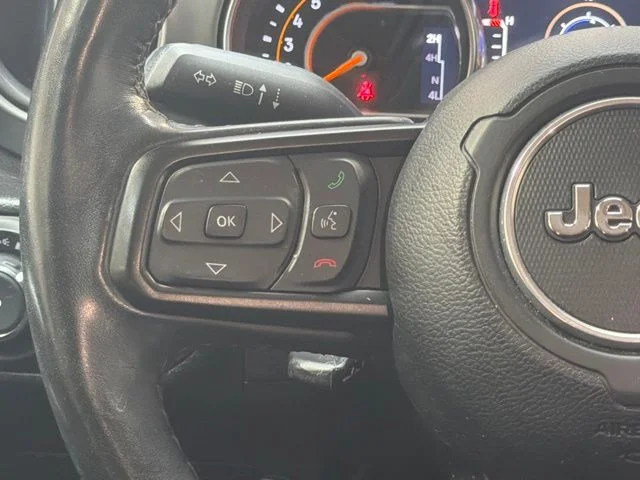 Used 2023 Sting-Gray Clearcoat Jeep Sport image 17