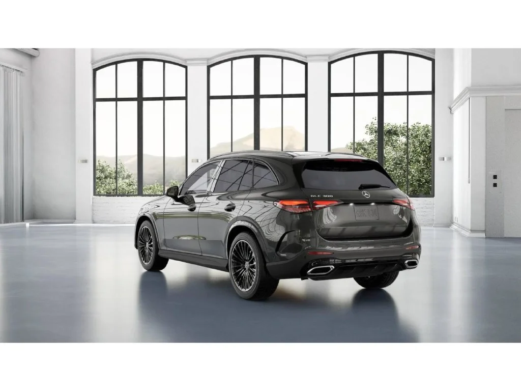New 2027 Gray Mercedes-Benz GLC 300 image 28