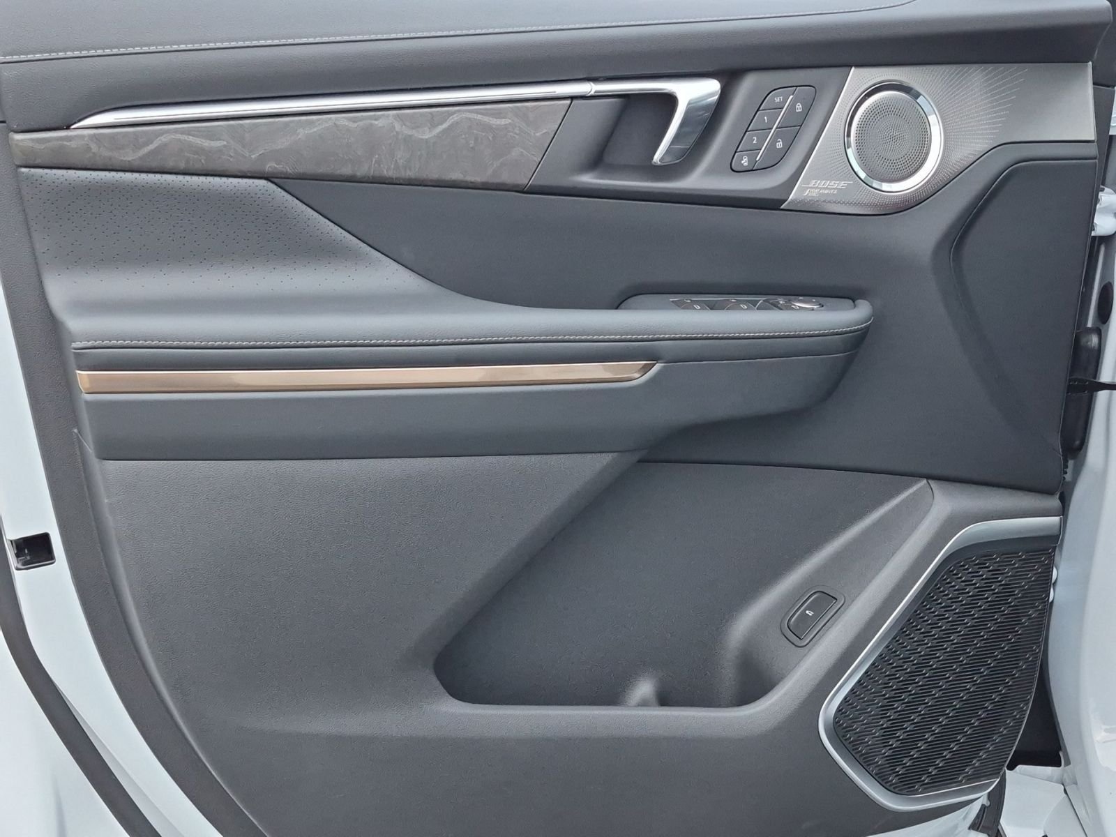 2026 Buick Enclave Avenir - Photo 23
