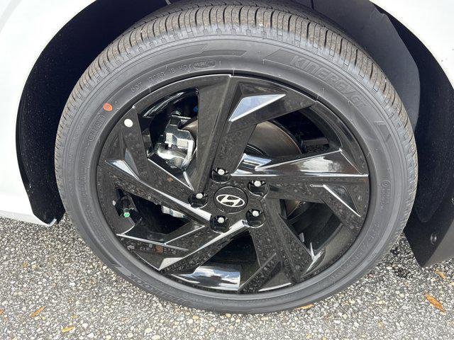 2026 Hyundai Elantra SEL - Photo 9