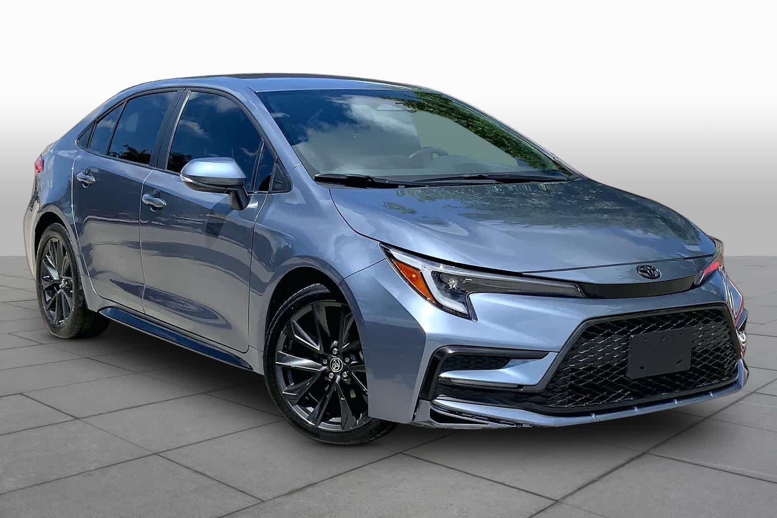 Used 2025 Celestite Toyota SE image 3