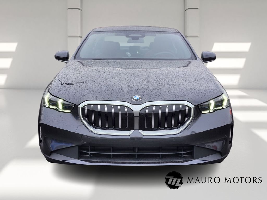 Used 2026 Gray BMW 530i xDrive image 8