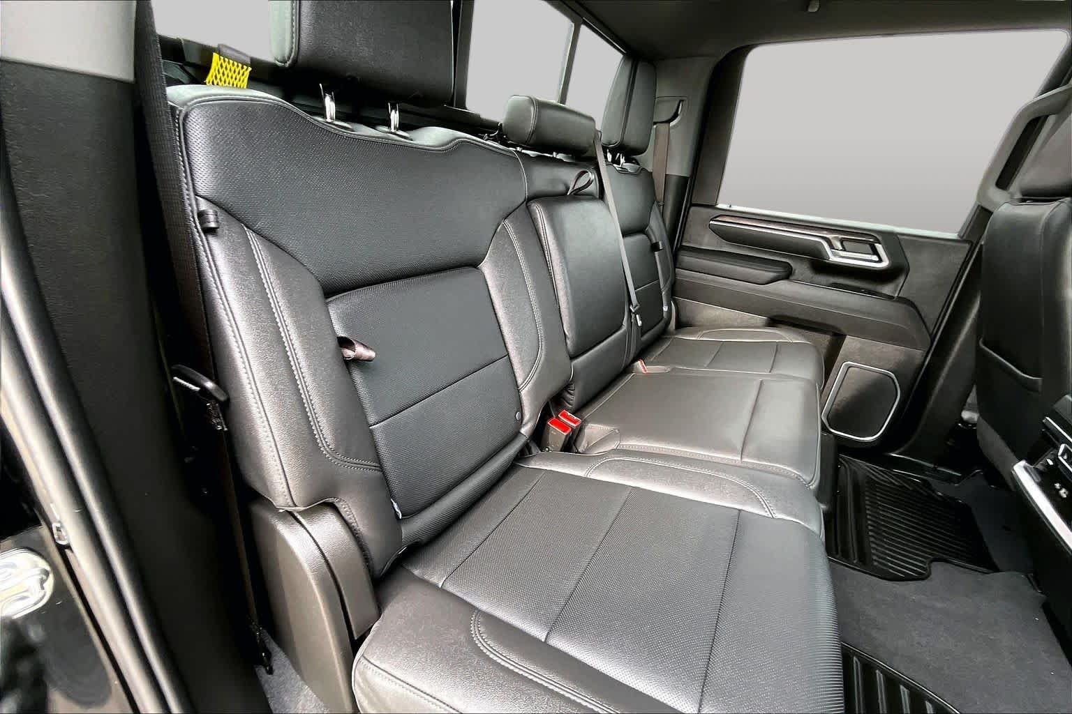 2026 Chevrolet Silverado 3500HD LTZ - Photo 21