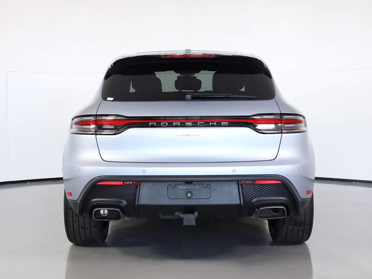 Certified Used 2026 Dolomite Silver Metallic Porsche  image 6