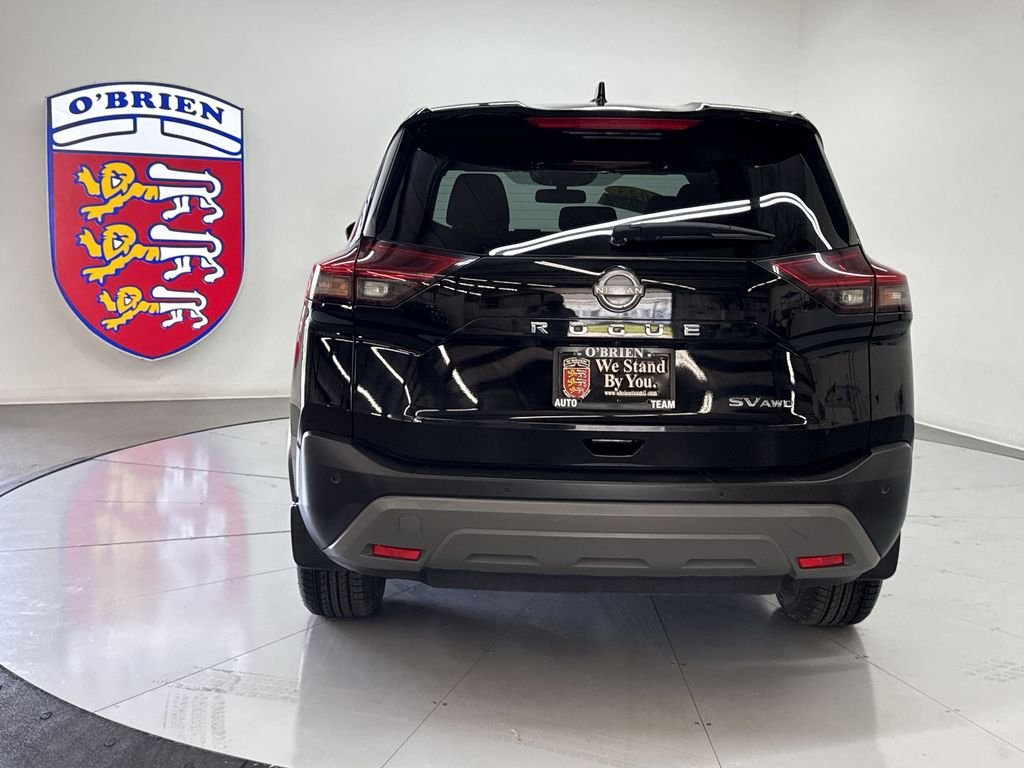 Used 2023 Super Black Nissan SV image 11
