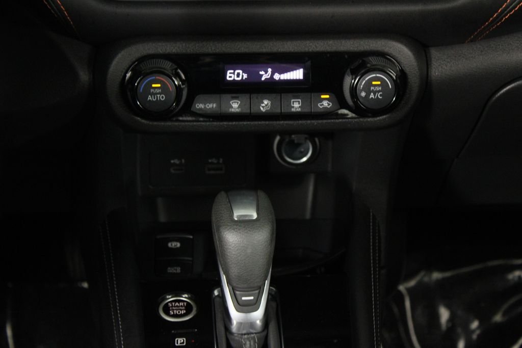 Used 2024 Gray Nissan SR image 21